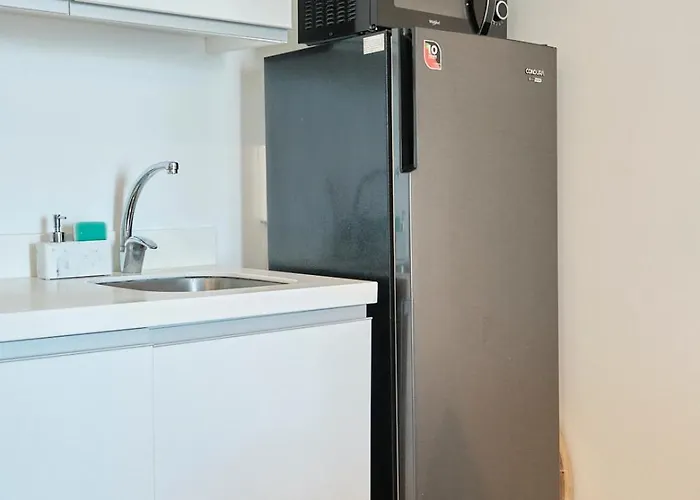Bahamas Tower Azure Urban Residences By Nestled Nook Aparthotel Manila
